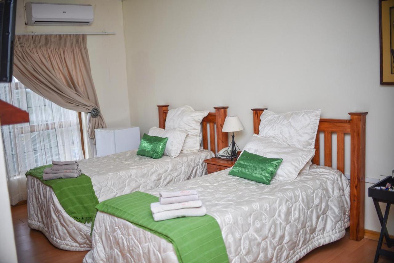 Tshedza Guest Lodge Луис-Тричард Экстерьер фото